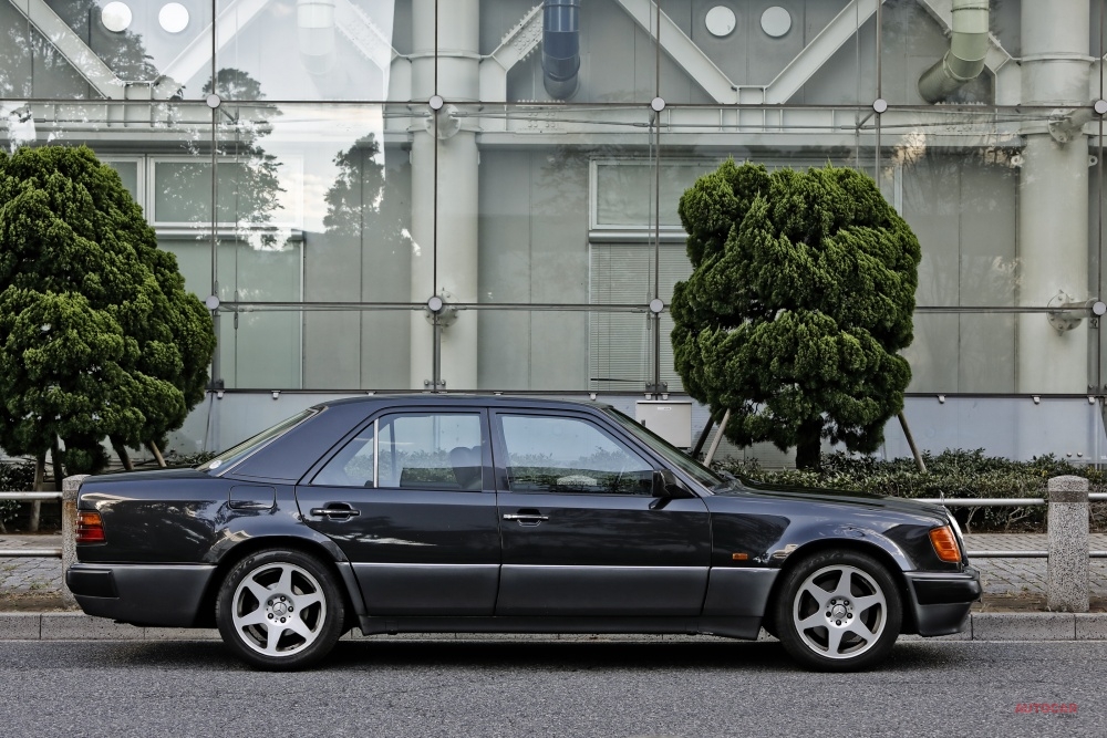 メルセデス・ベンツ500 E（E 500／1991〜1994年）