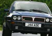 Lancia Delta HF integrale салон