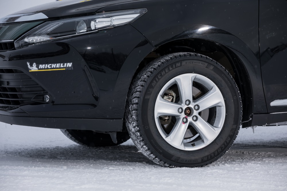 最大98％オフ！ MICHELIN X-ICE SNOW SUV ミシュラン スノー 285 40R22 4本セット 法人 ショップは送料無料 