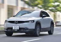 背景にマツダの苦悩 マツダmx 30のcm 外国人 海外ロケ地をやめたワケ Autocar Japan