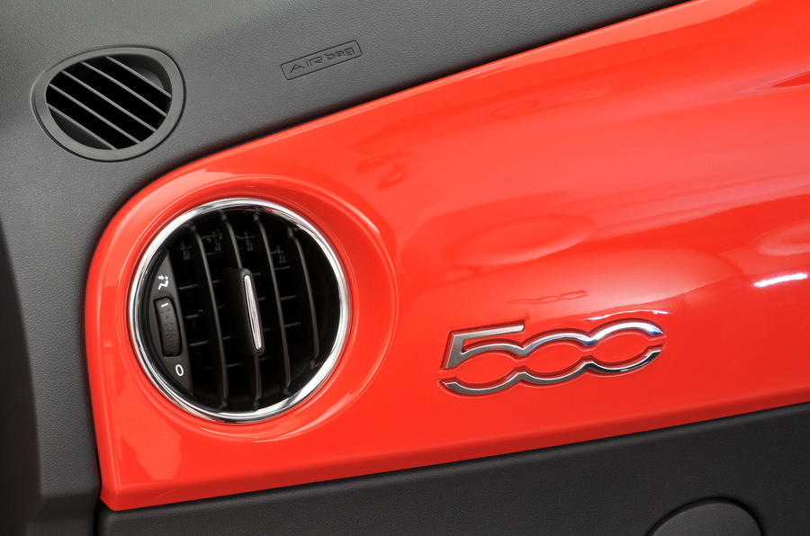 fiat 500 air vent