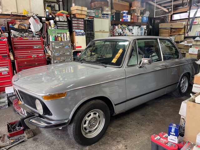 BMW 2002 tii レストア作業／エンジンオーバーホール中 - AUTOCAR JAPAN