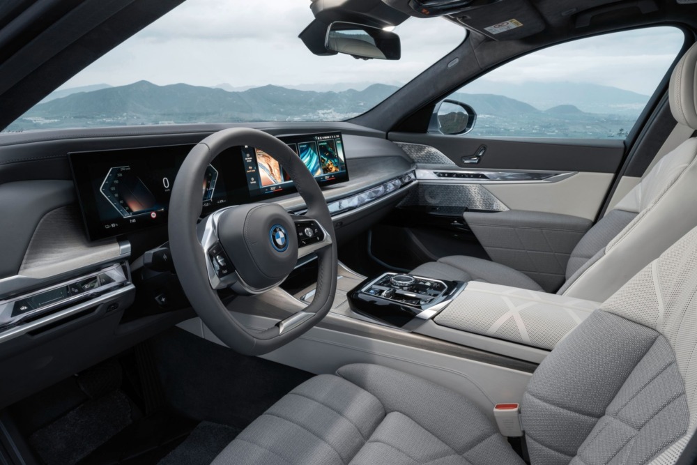 画像・写真 | 豪華過ぎ！ BMW新型「7シリーズ」正式発売 価格/サイズ
