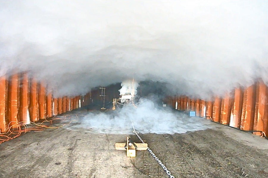 バッテリー火災で発生する煙や蒸気は毒性が強い。