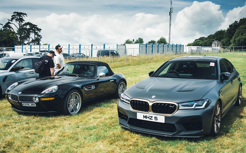 BMW Z8とM5 CS