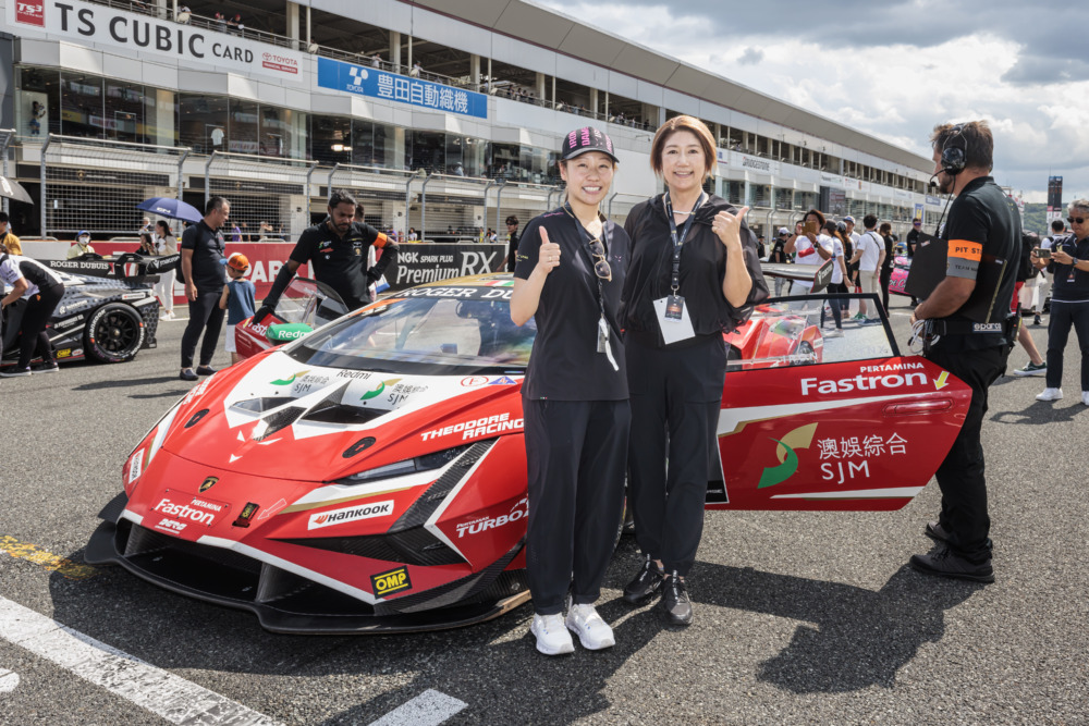 日本人女性ドライバー、小山美姫氏。