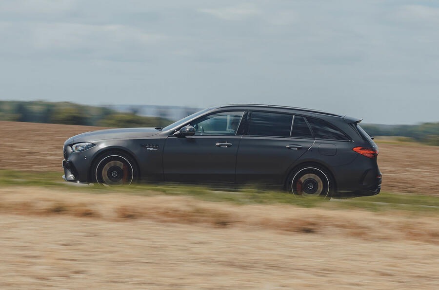 メルセデスAMG C 63 S Eパフォーマンス