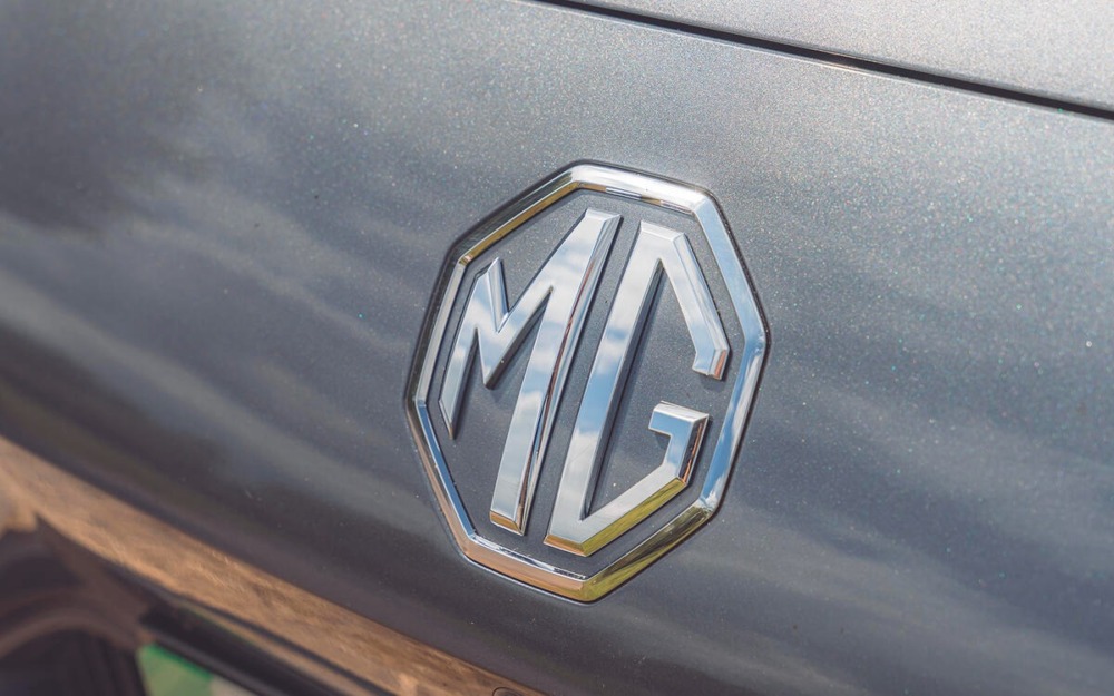 MG