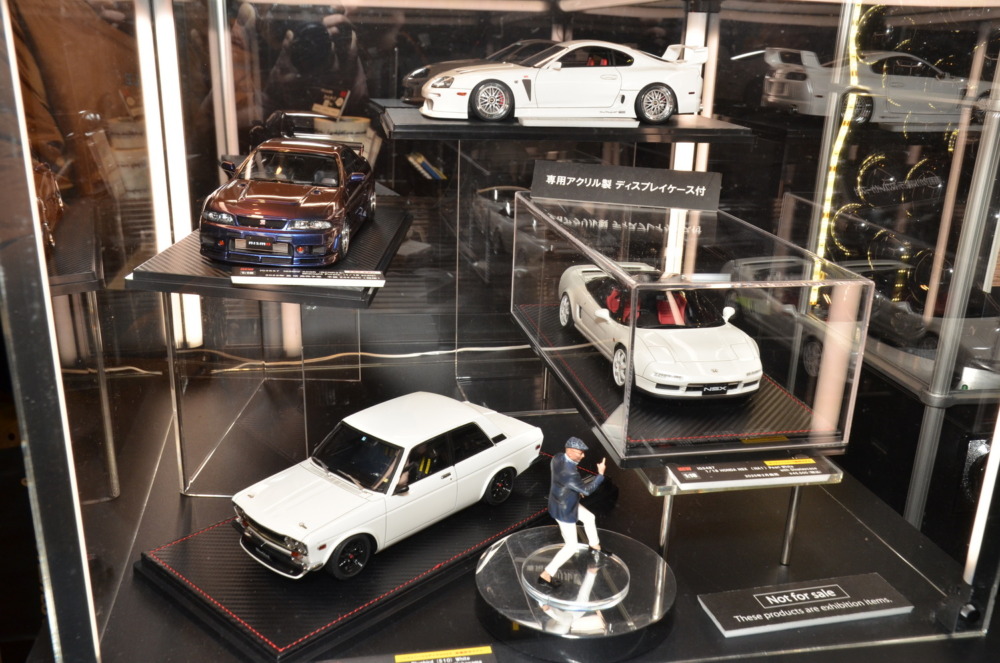 東京オートサロンにはモデルカーのブースも多く出展されている。